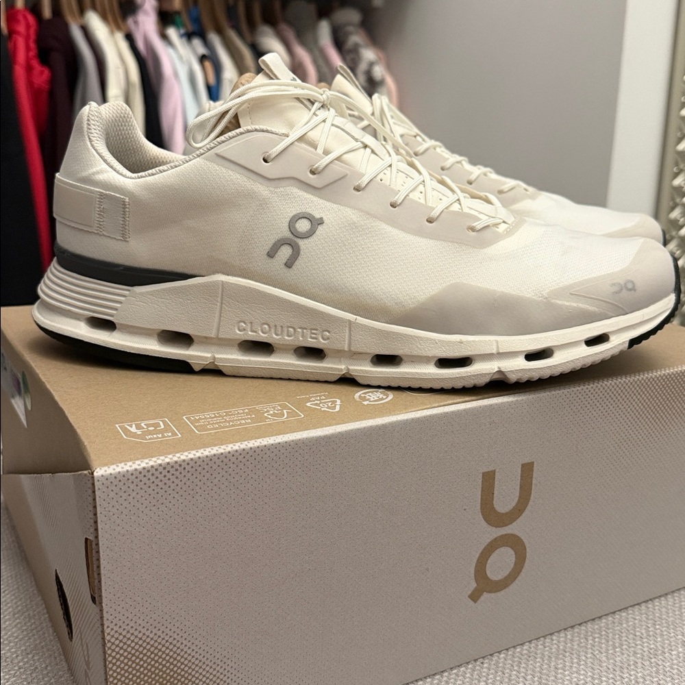 On Running Cloudnova form mens shoe